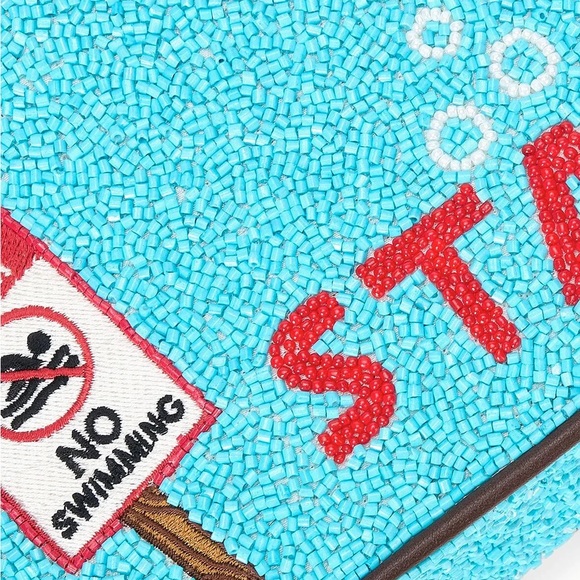 STAUD BEADED TOMMY BAG VIRAL GREAT WHITE SHARK - Picture 7 of 7